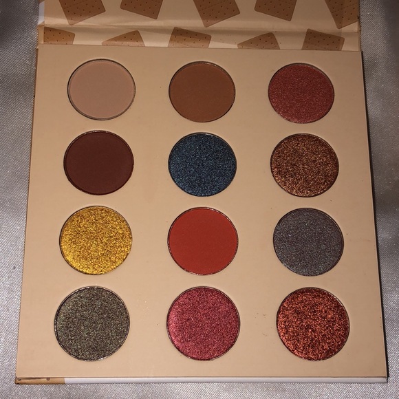 Beauty Bakerie Do It For The Graham 12 Pan Eyeshadow Palette 9.6g NIB - Picture 7 of 12